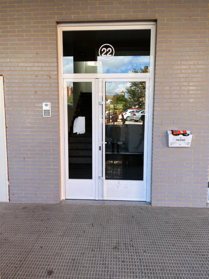 Apartamento Villamediana Suite Villamediana de Iregua Kültér fotó